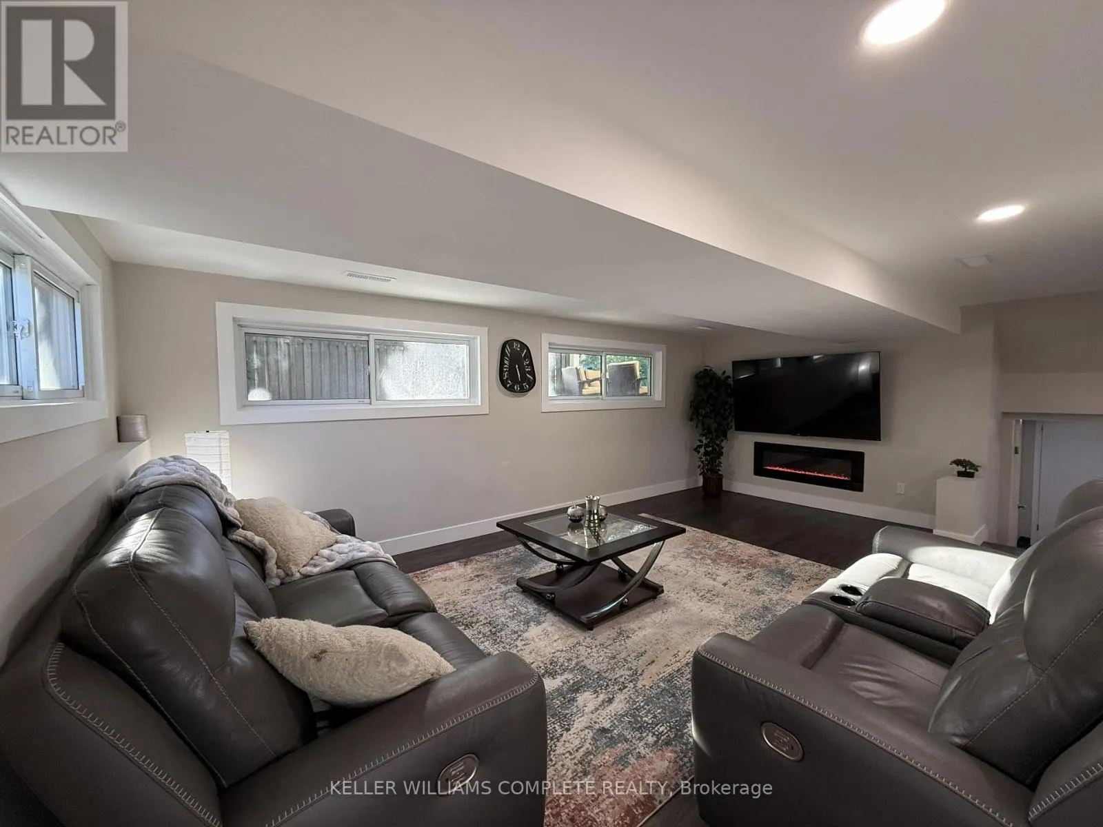 1 HALENE COURT