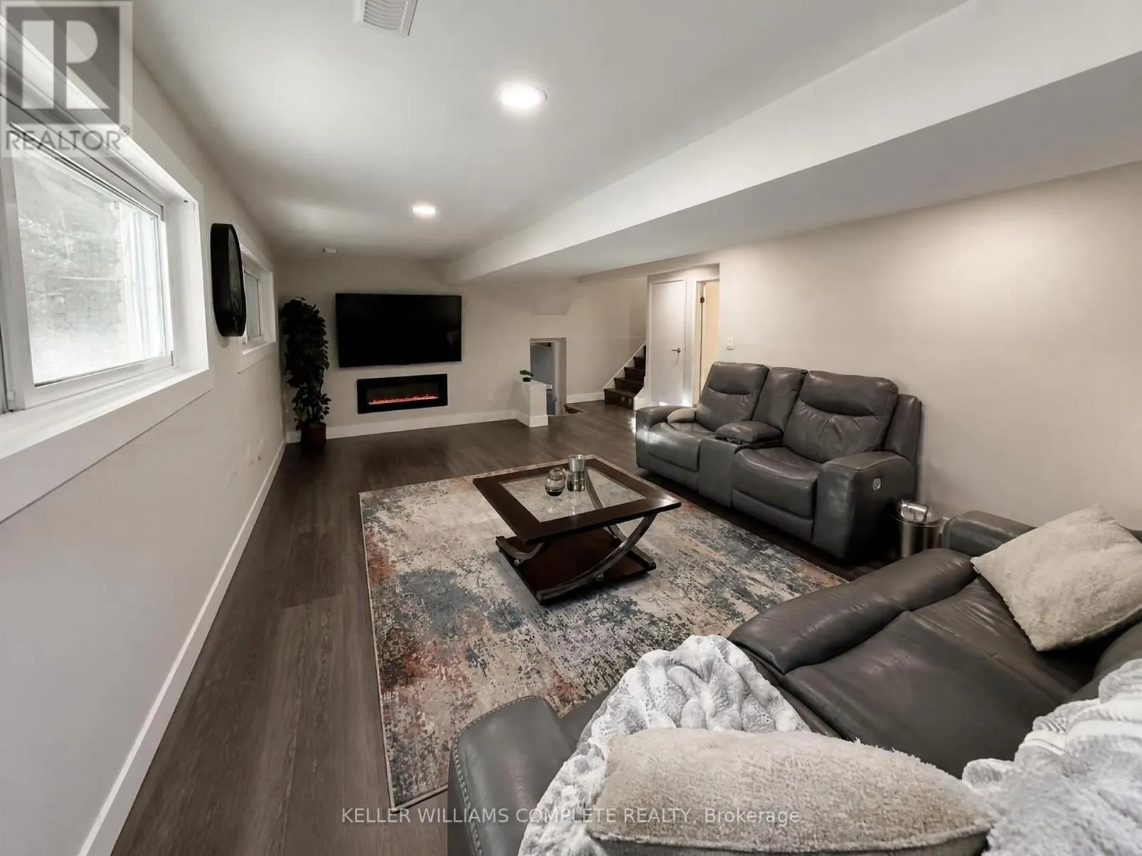 1 HALENE COURT
