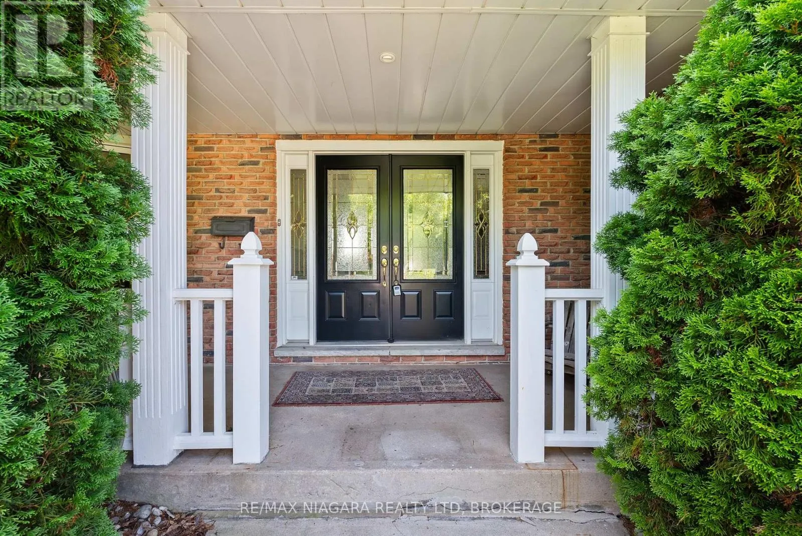 21 GARRISON VILLAGE DRIVE