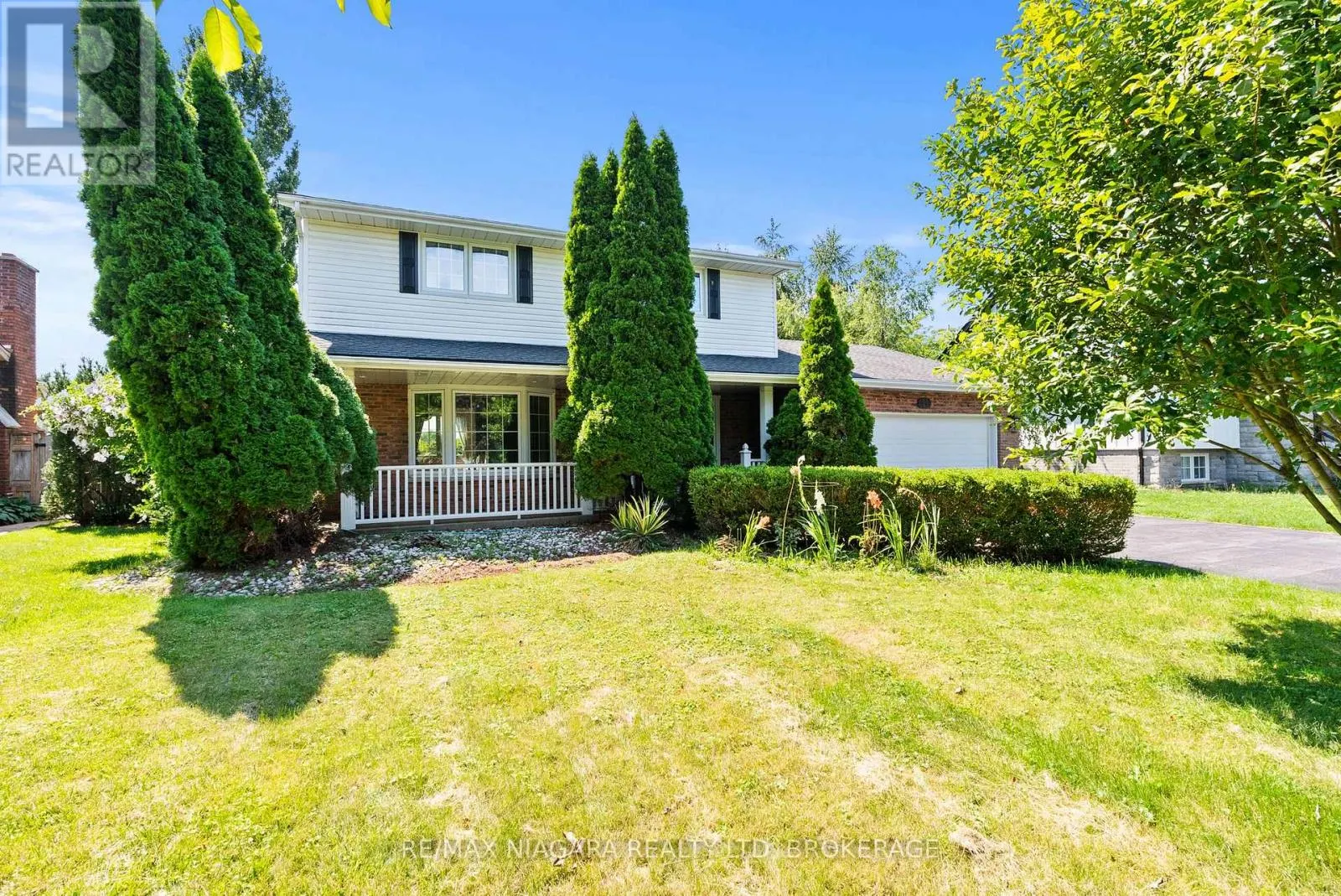 21 GARRISON VILLAGE DRIVE