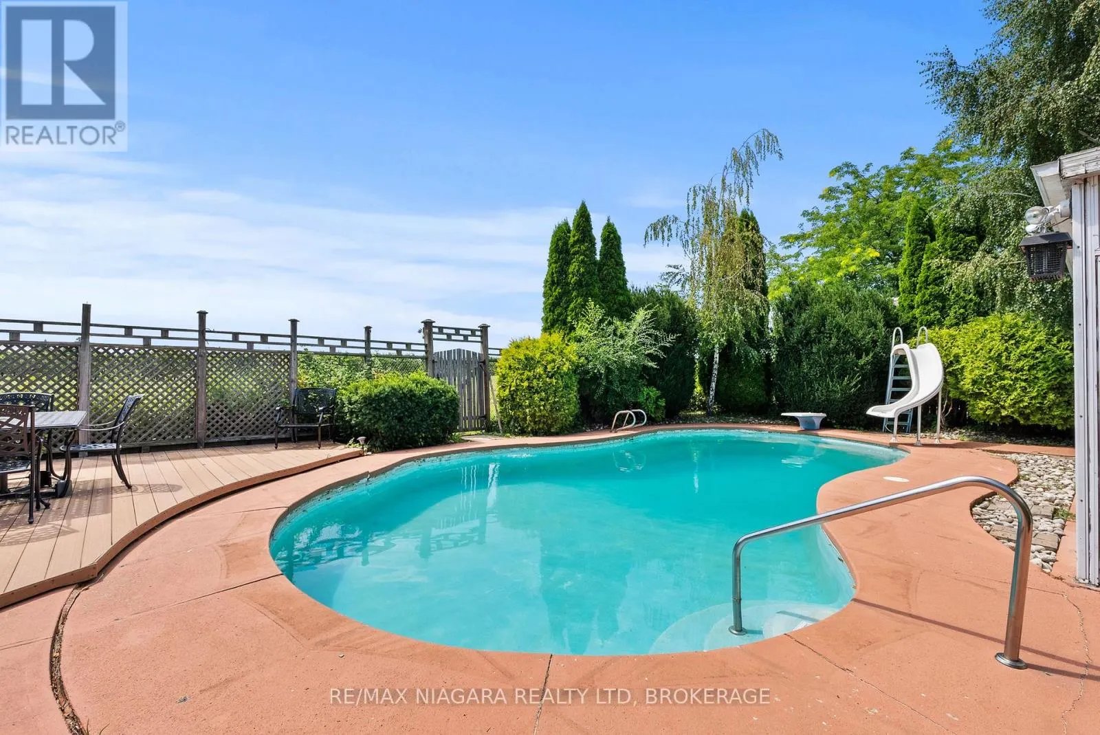 21 GARRISON VILLAGE DRIVE