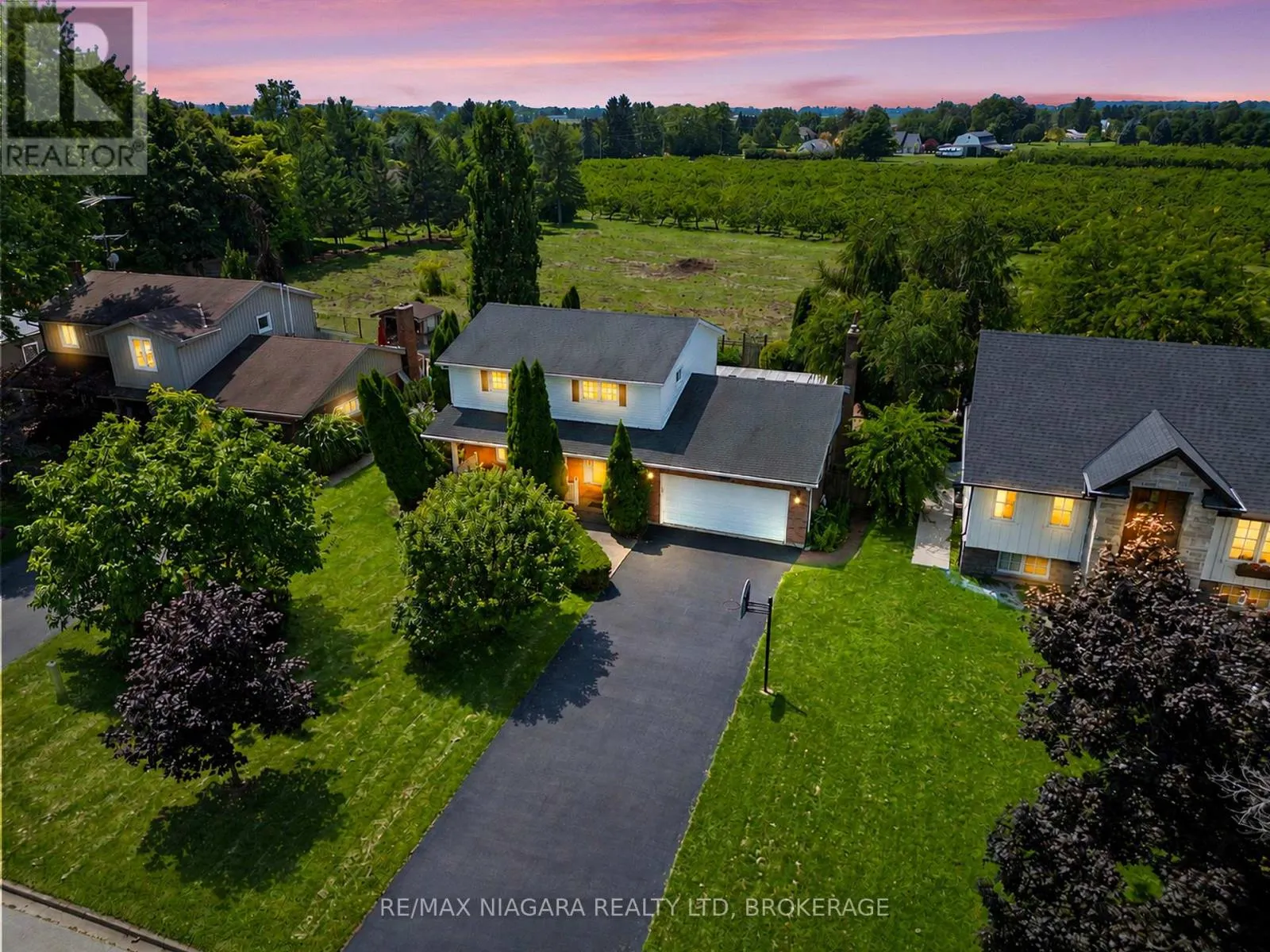 21 GARRISON VILLAGE DRIVE