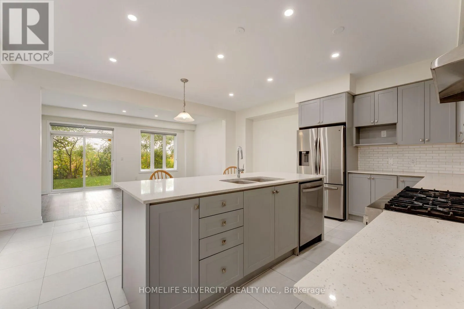 210 BROADACRE DRIVE
