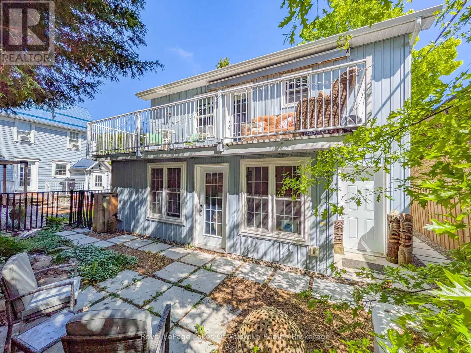 212 JAMES STREET