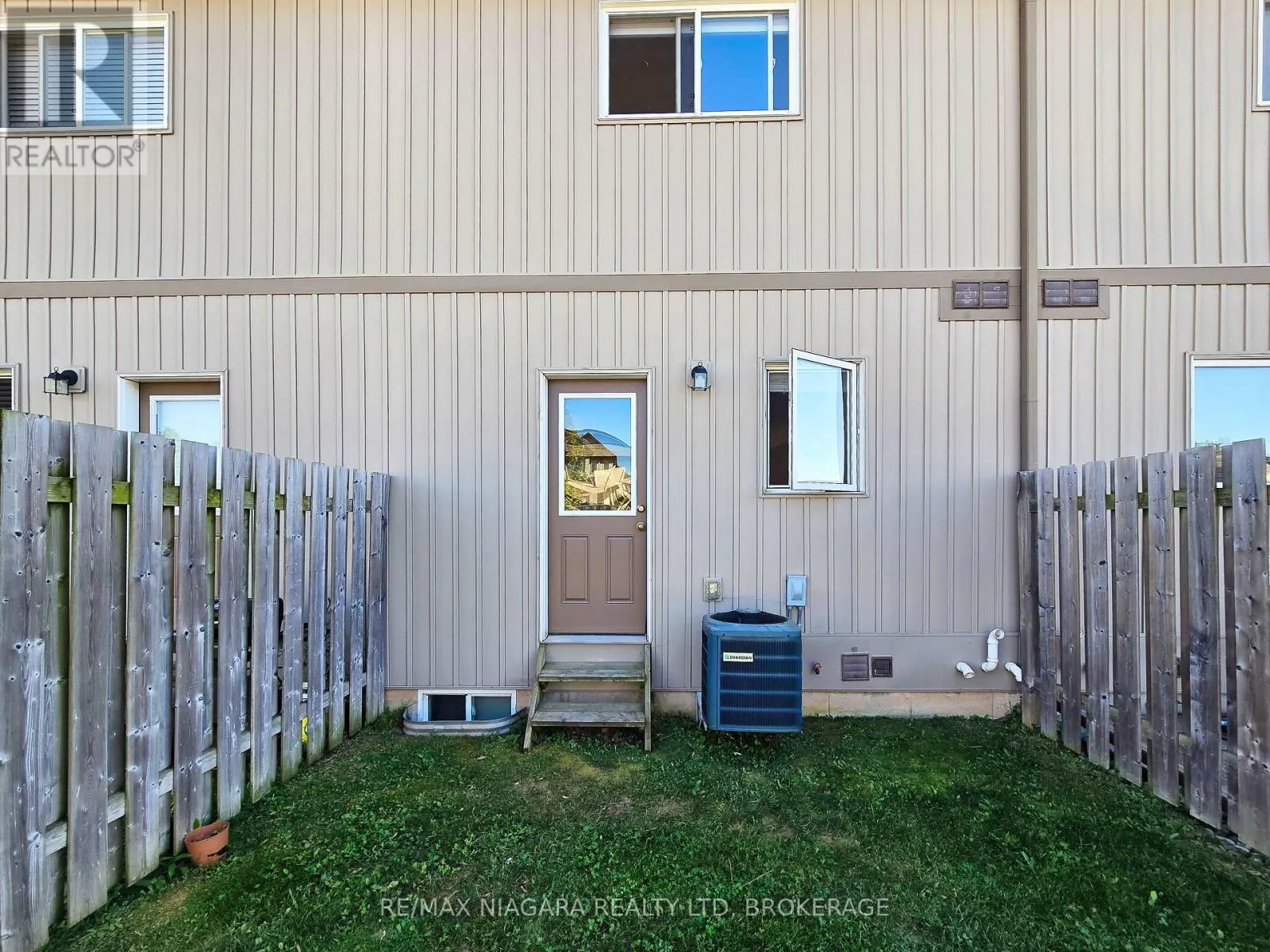 37 - 6118 KELSEY CRESCENT #37