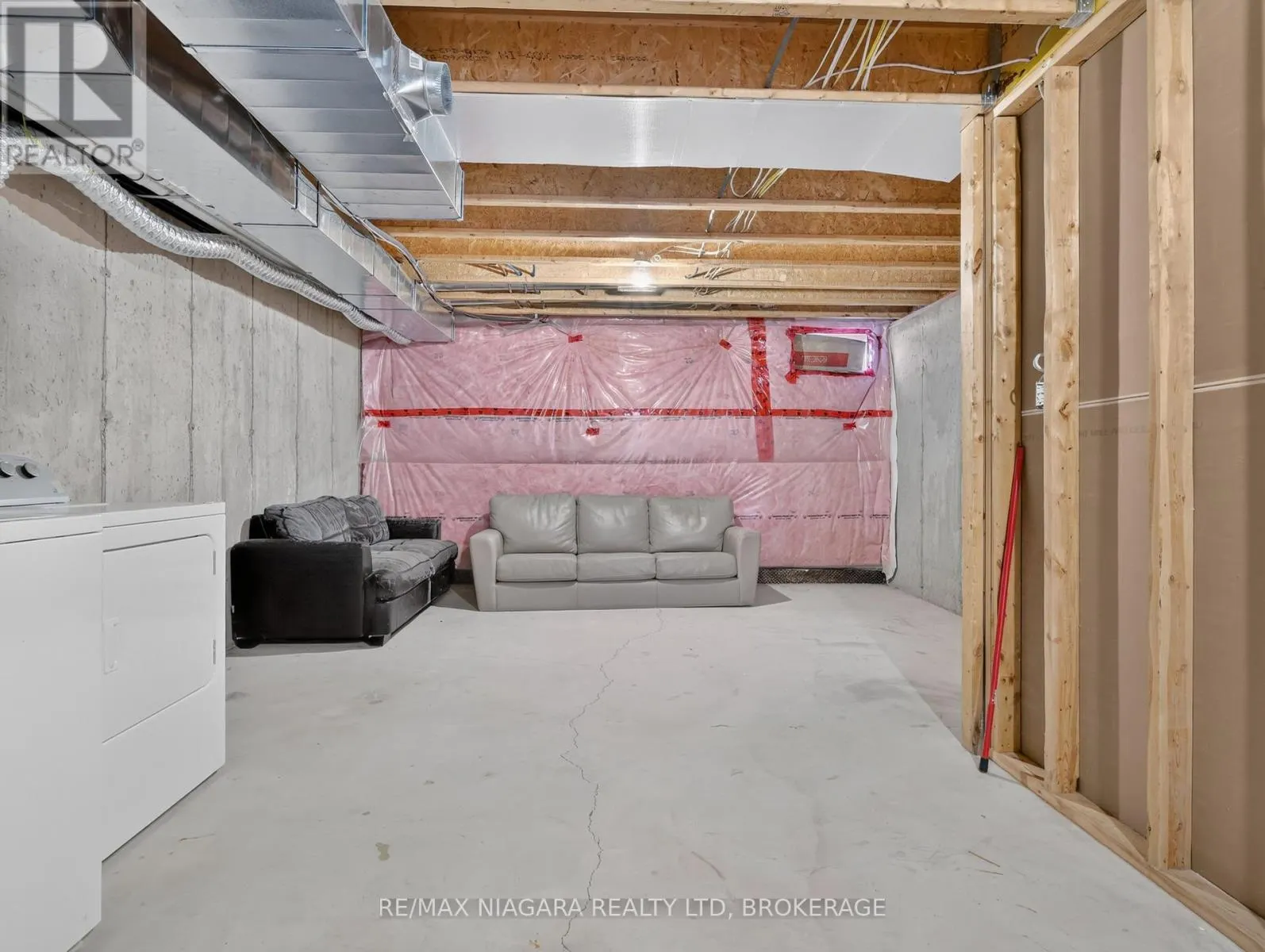 37 - 6118 KELSEY CRESCENT #37