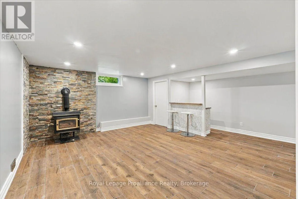 380 ASHLEY STREET