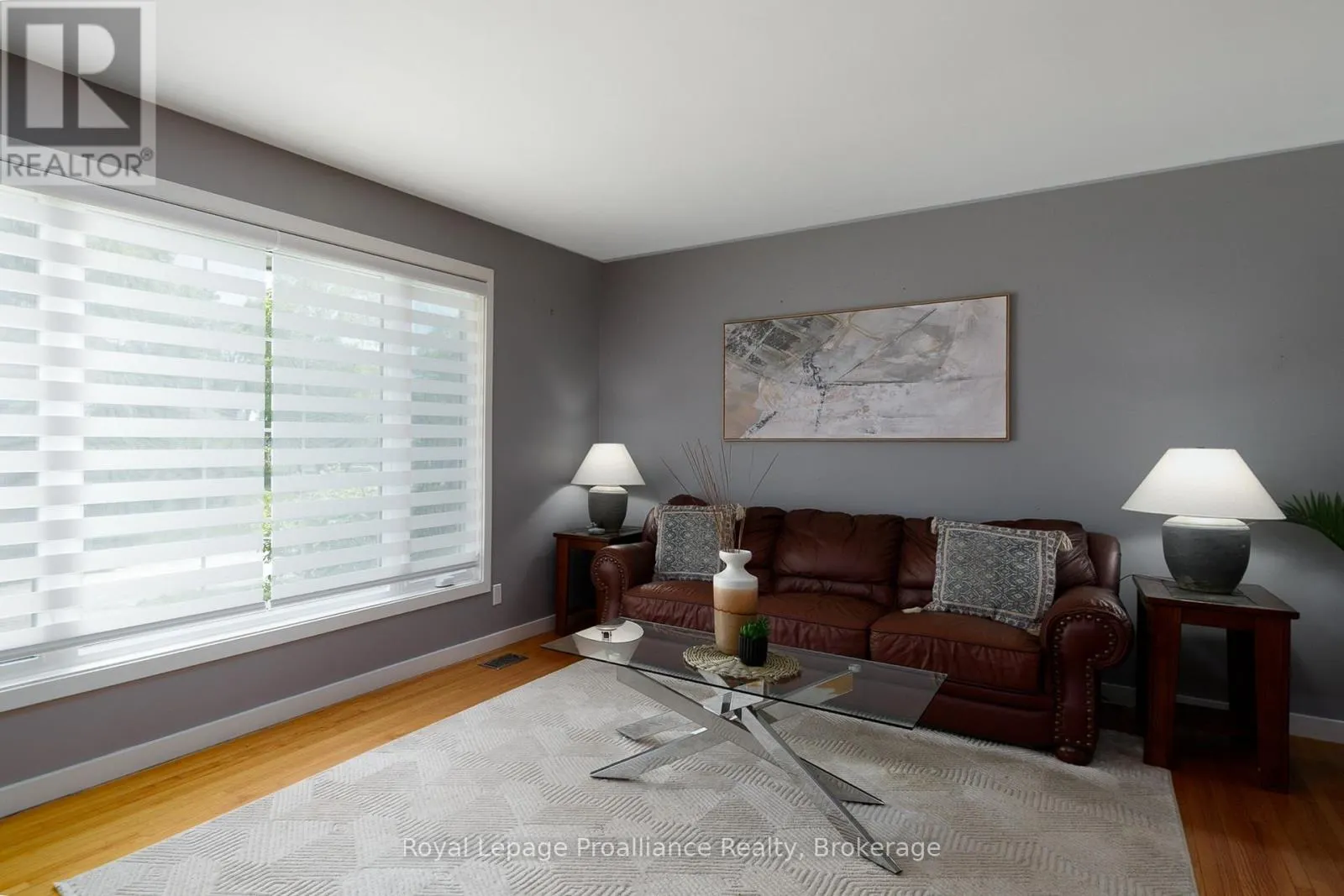112 PROSPECT HILL
