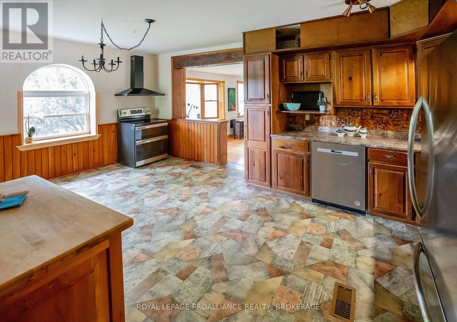 2345 HUGHES ROAD