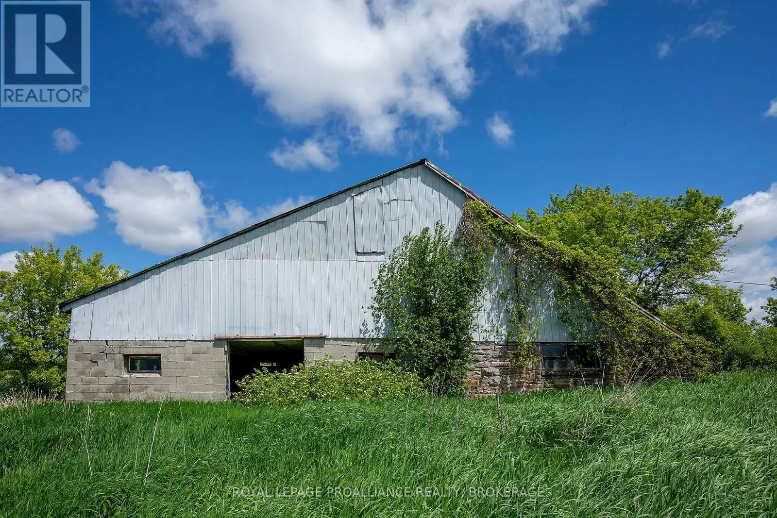 2345 HUGHES ROAD