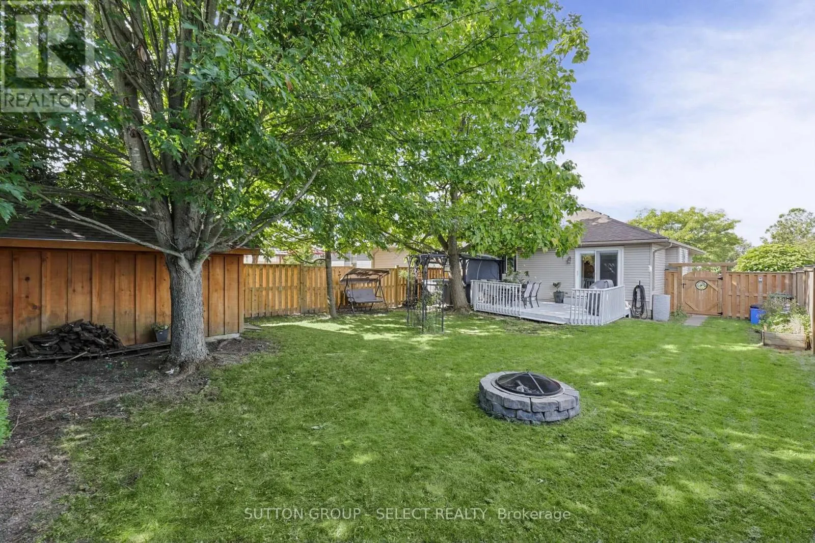 13 GOLDENROD COURT