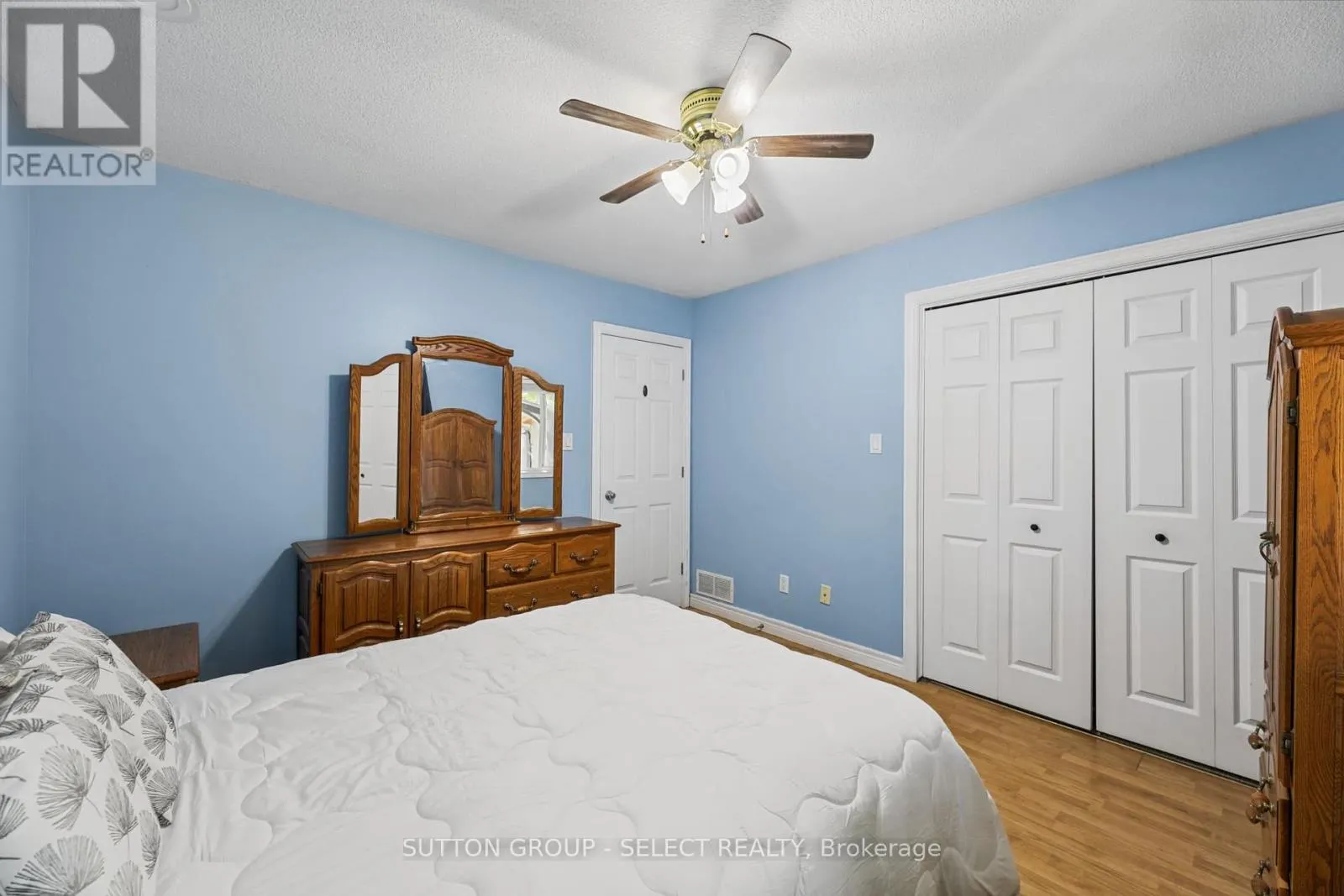 13 GOLDENROD COURT