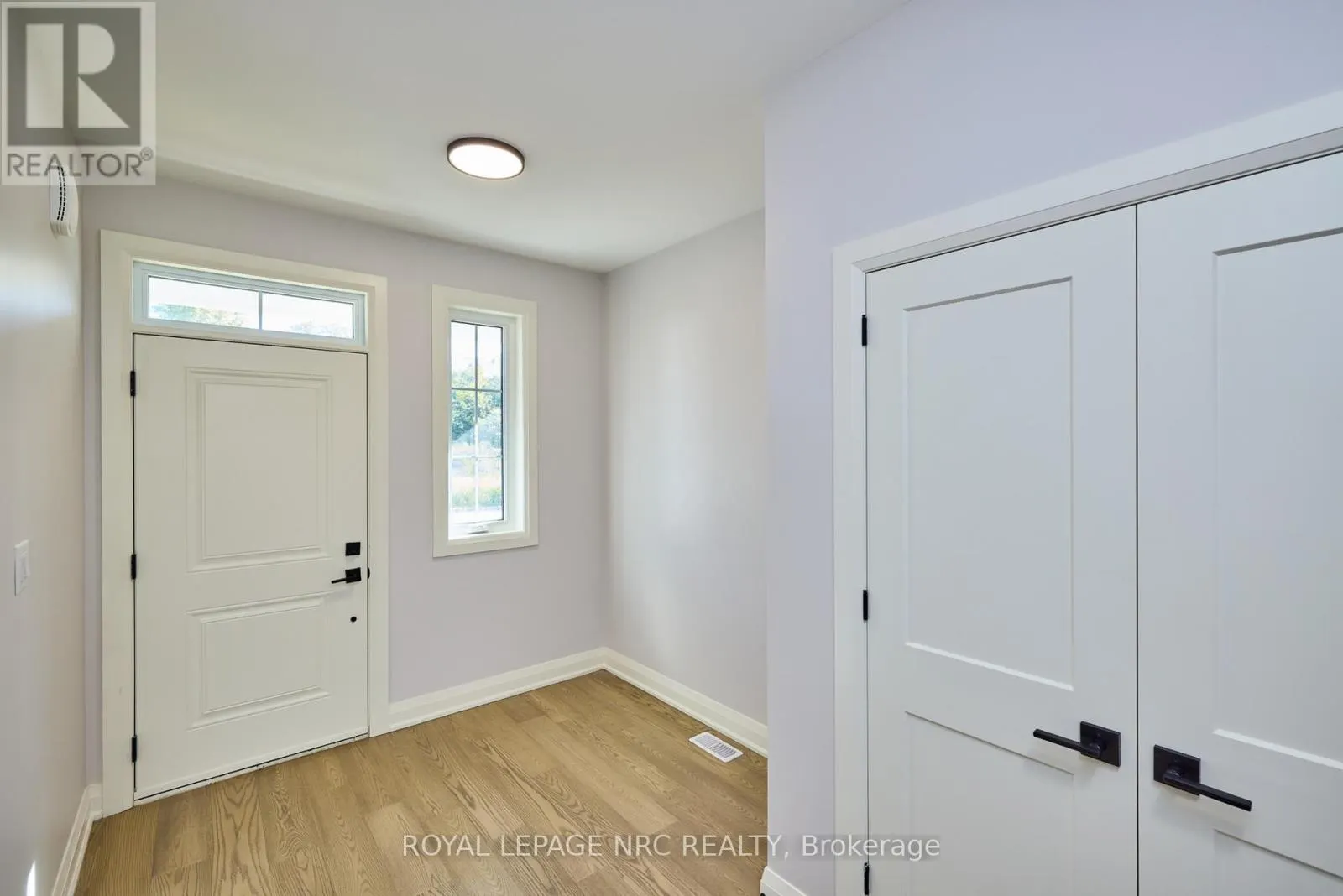 185 HODGKINS AVENUE