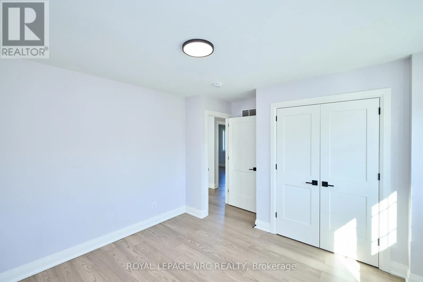 185 HODGKINS AVENUE