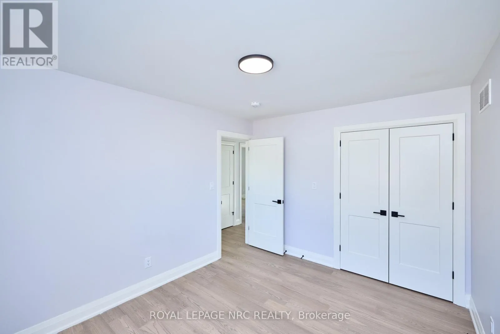 185 HODGKINS AVENUE