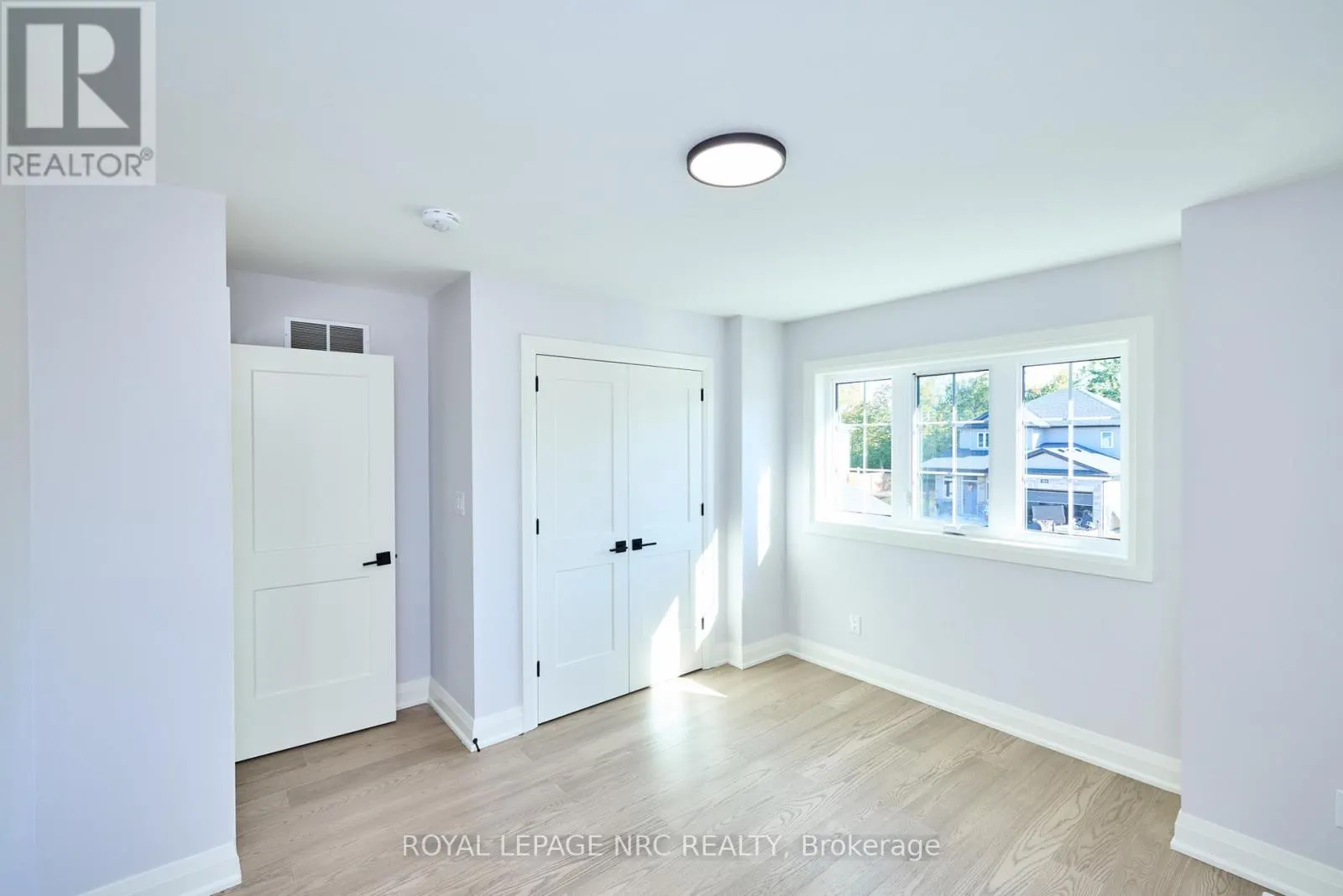 185 HODGKINS AVENUE