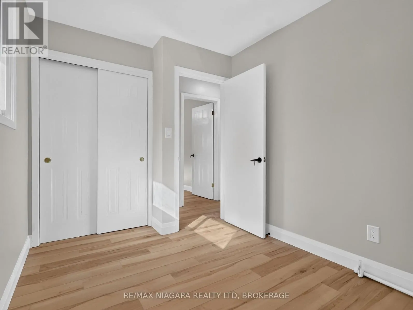 82 REGENT DRIVE