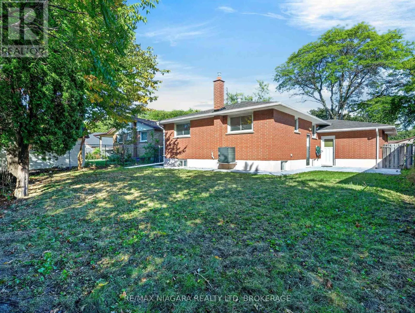 82 REGENT DRIVE