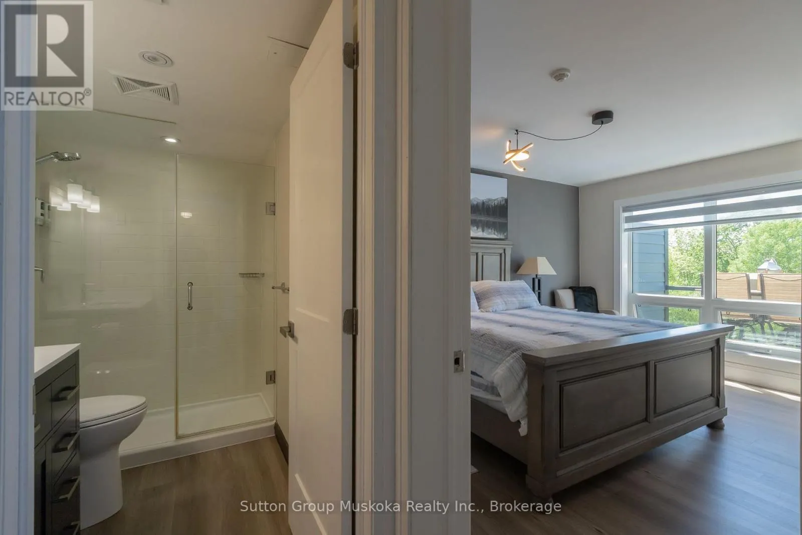 54 - 305 DEERHURST, SUMMIT LODGE DRIVE #54