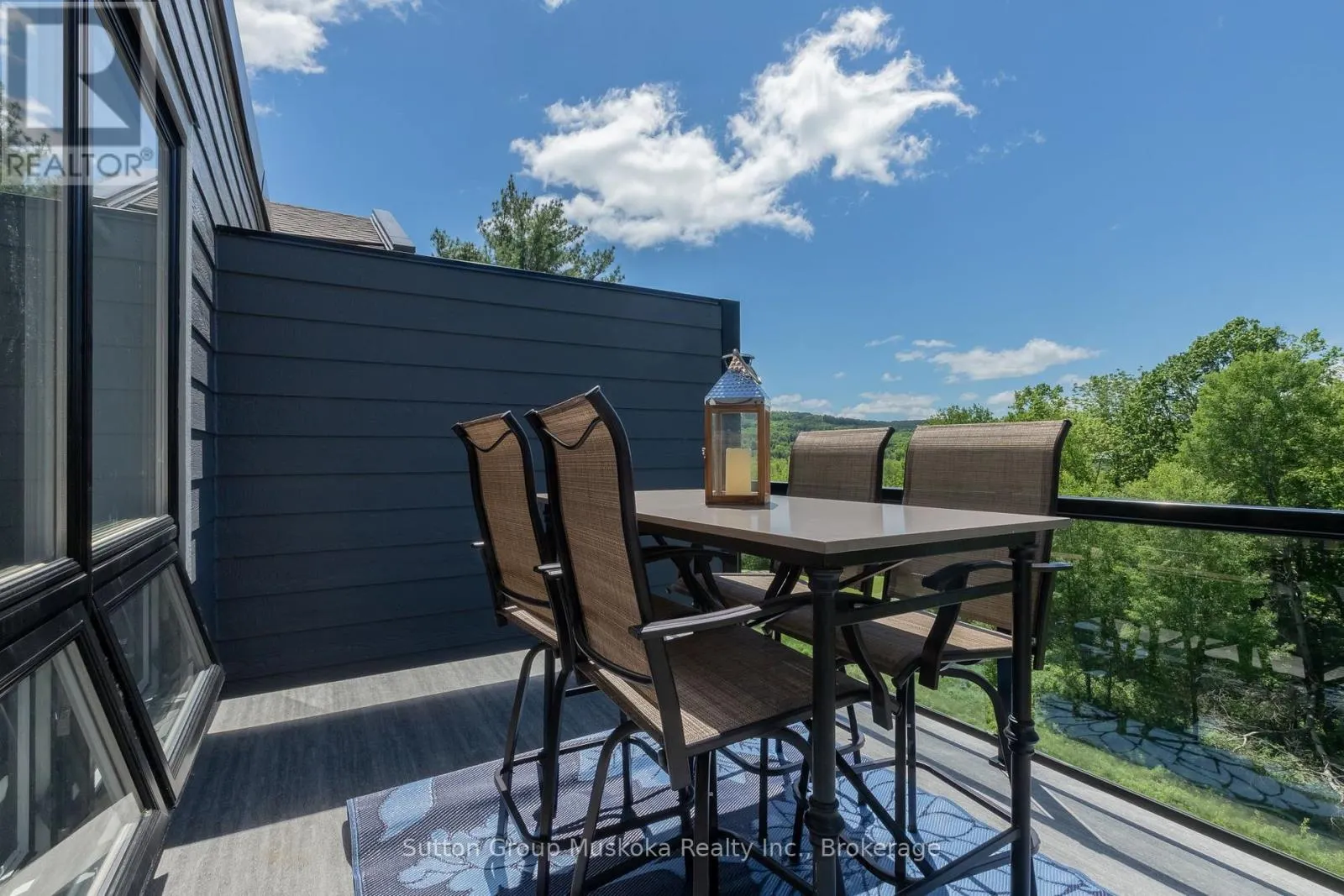 54 - 305 DEERHURST, SUMMIT LODGE DRIVE #54