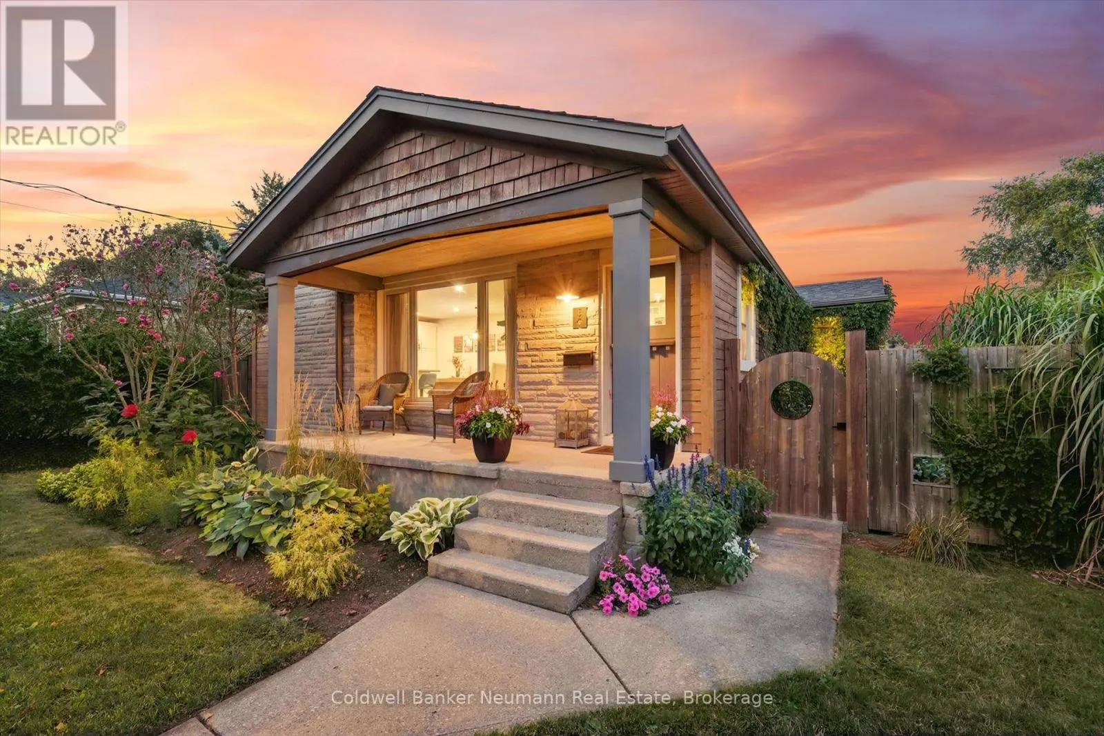 5 WESTERN AVENUE