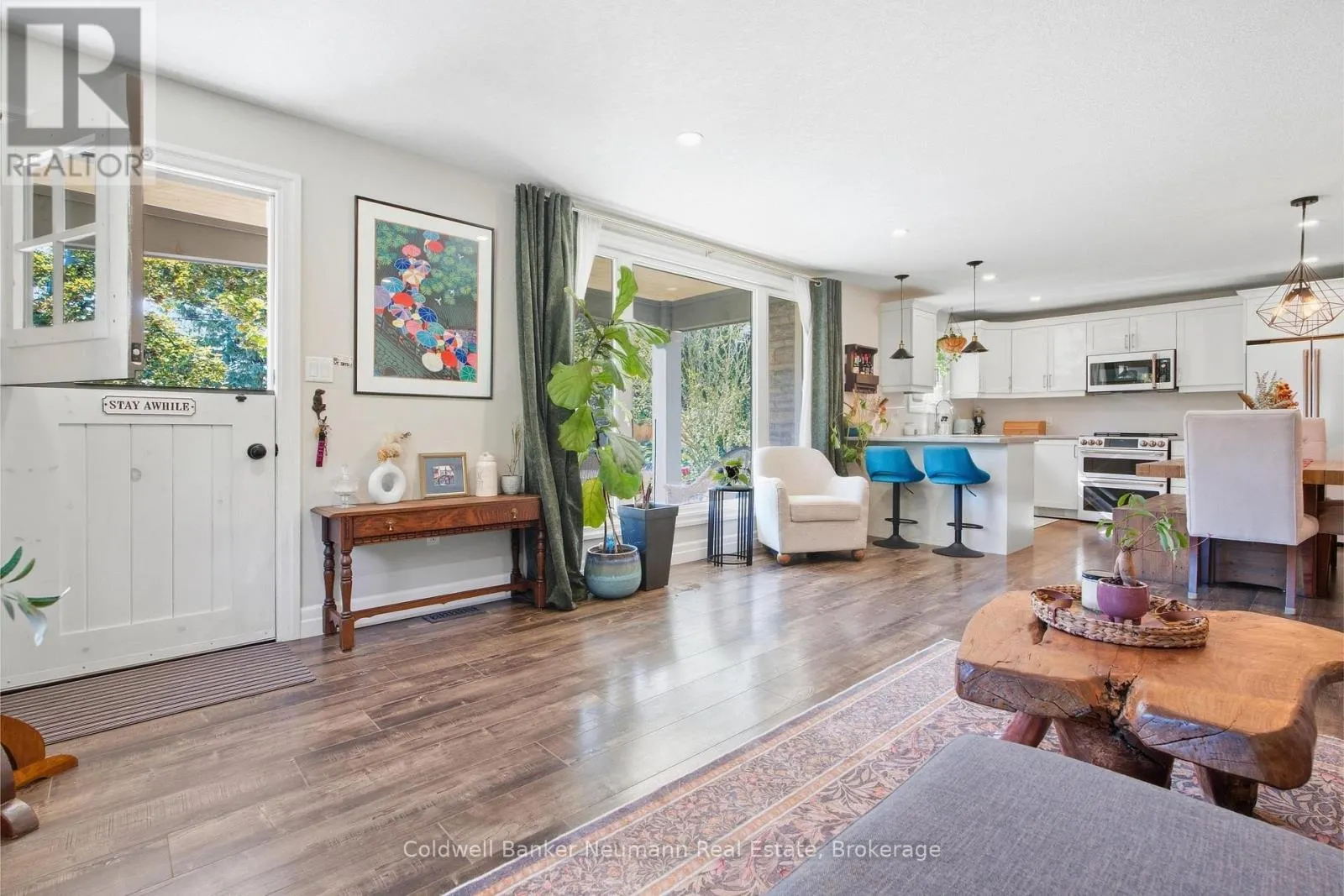 5 WESTERN AVENUE