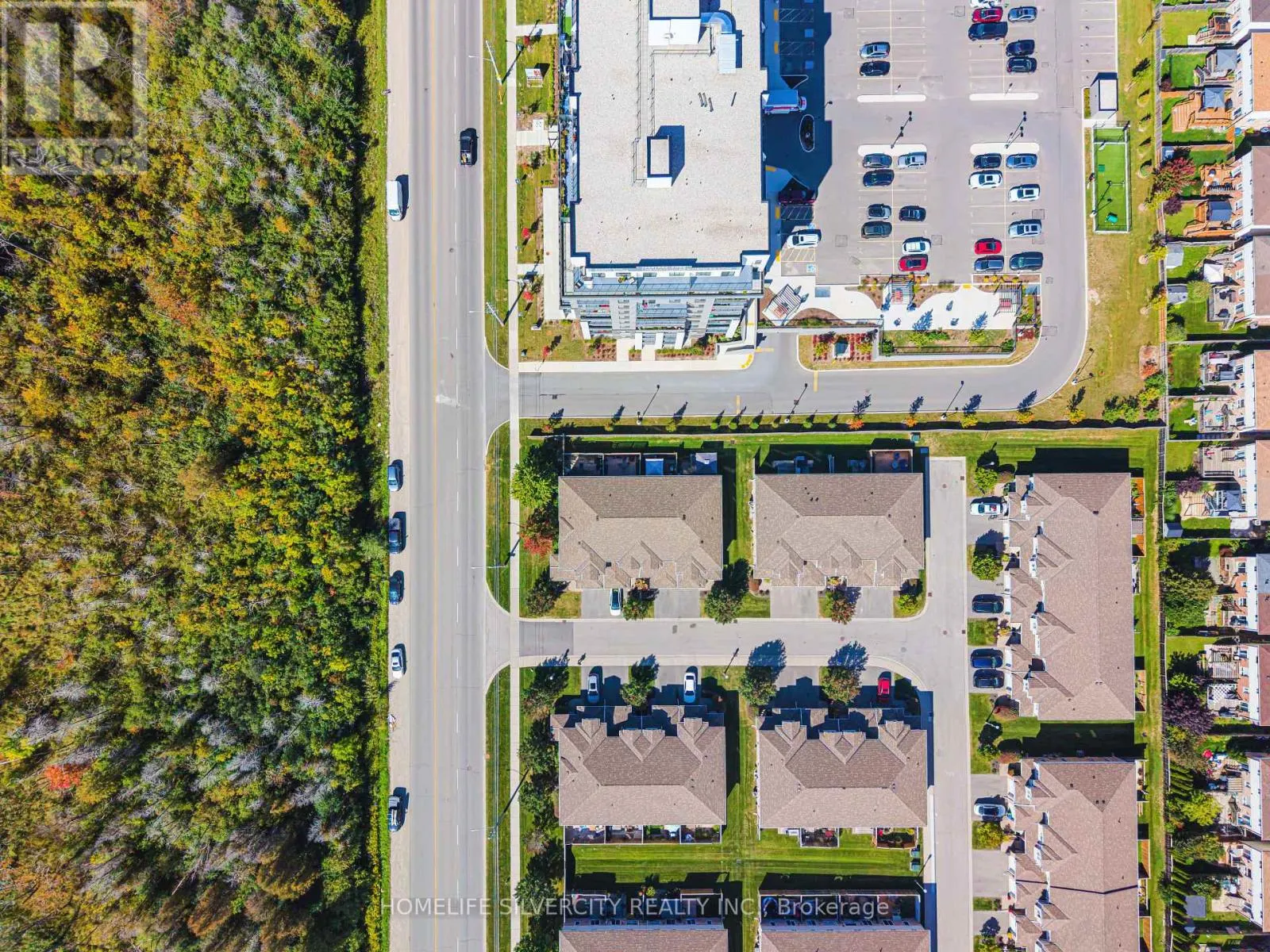 27 - 20 SHACKLETON DRIVE