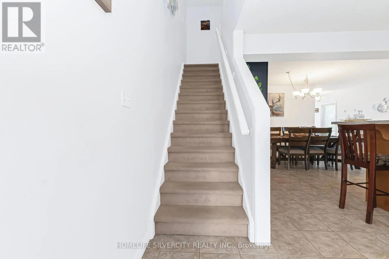 27 - 20 SHACKLETON DRIVE