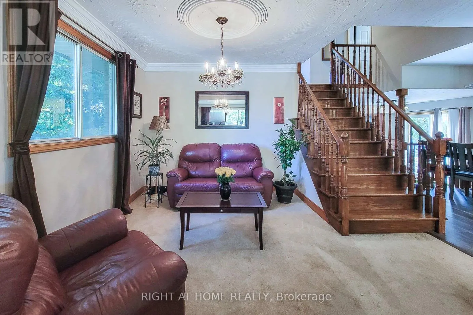 8 HUNTER ROAD