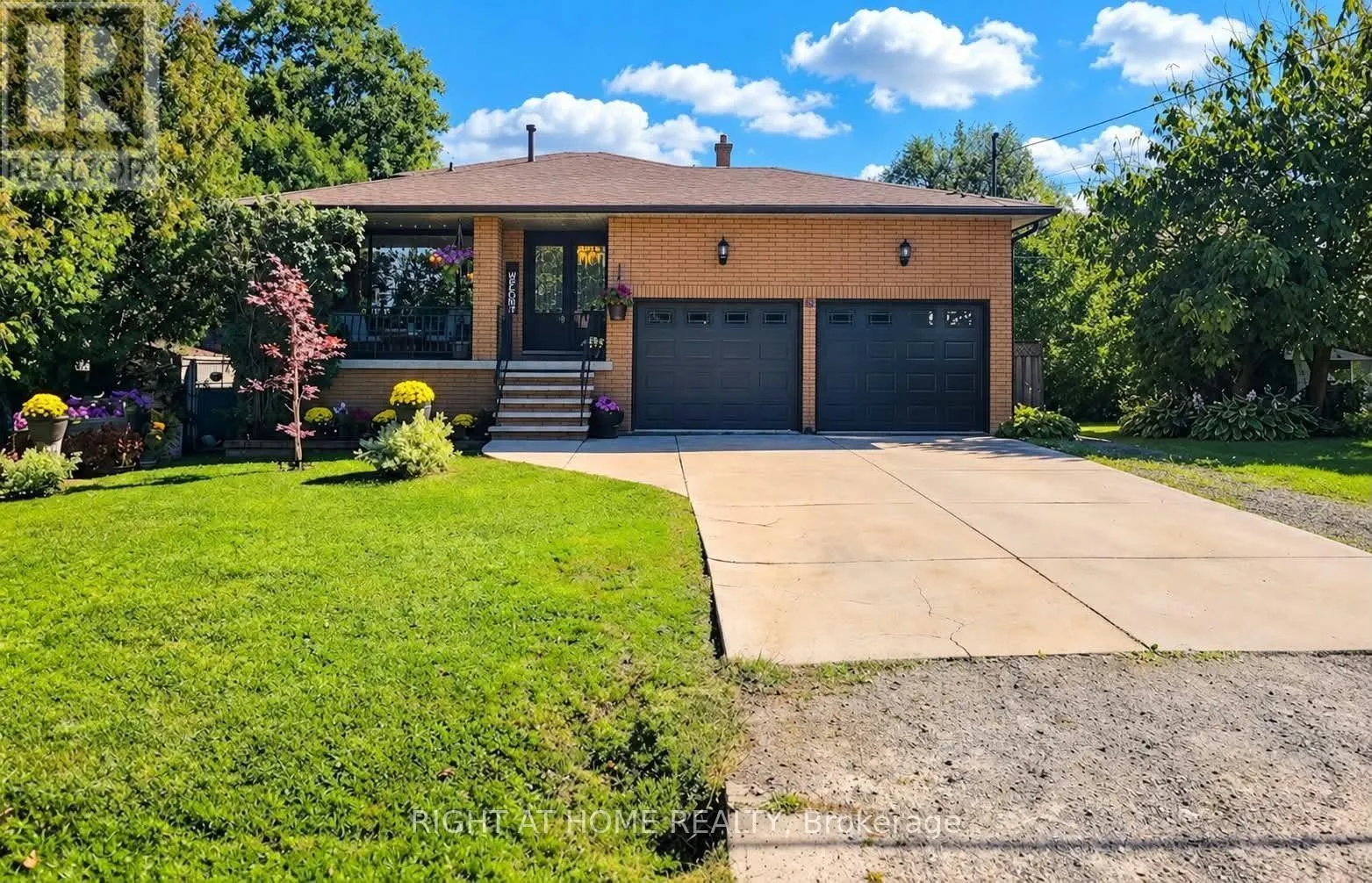 8 HUNTER ROAD