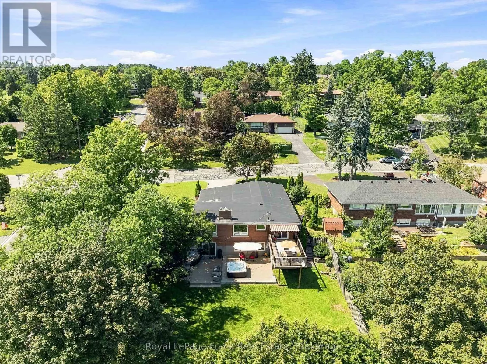 2 CRESTWOOD AVENUE