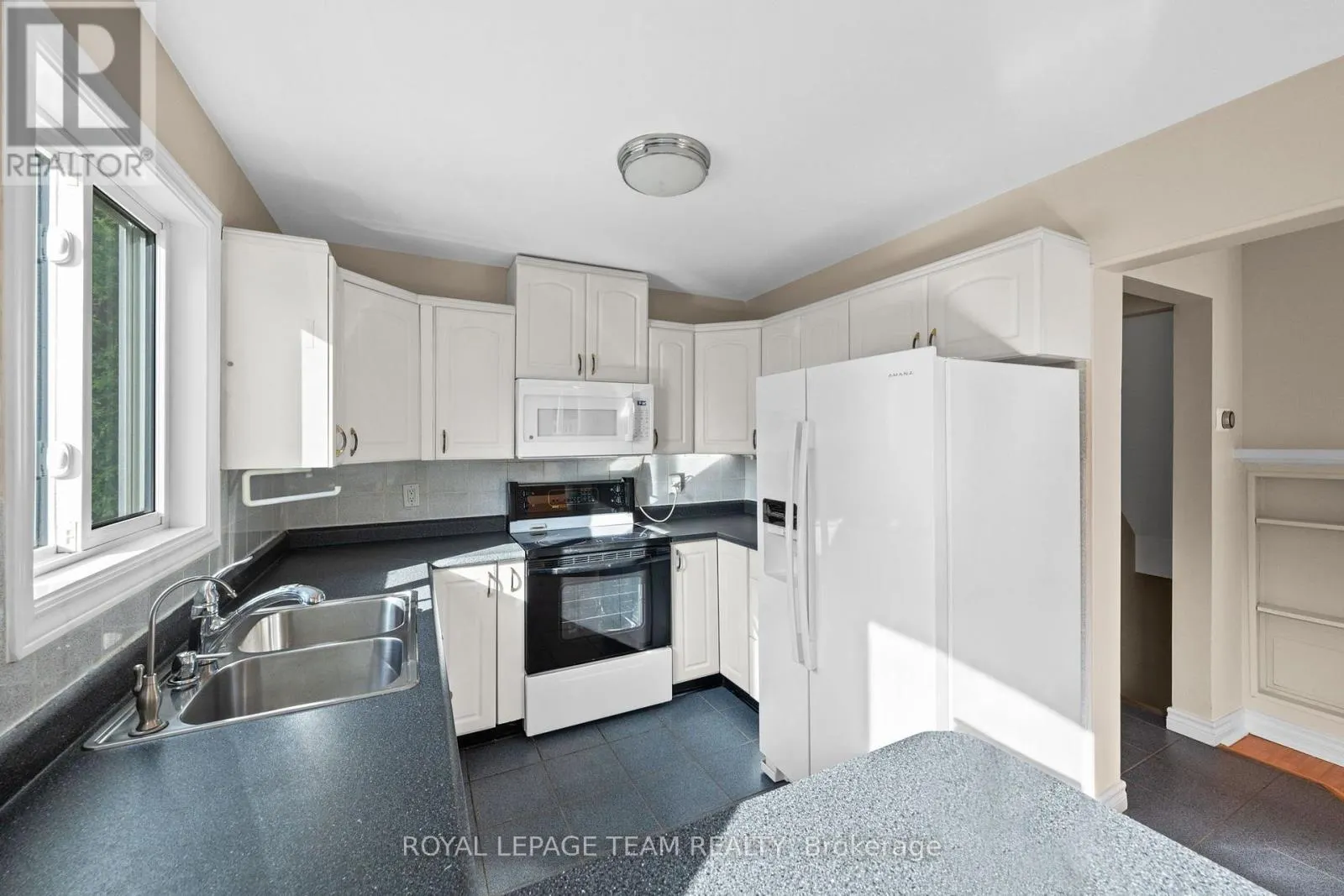 7 BENLARK ROAD