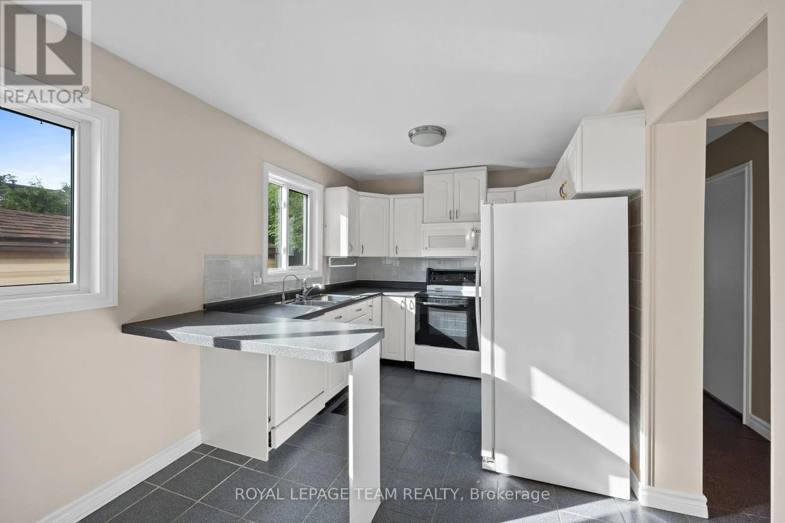 7 BENLARK ROAD