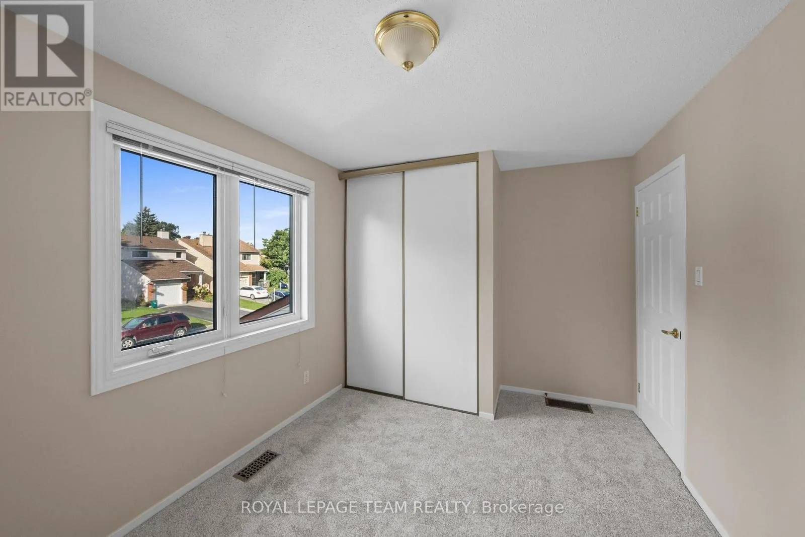 7 BENLARK ROAD