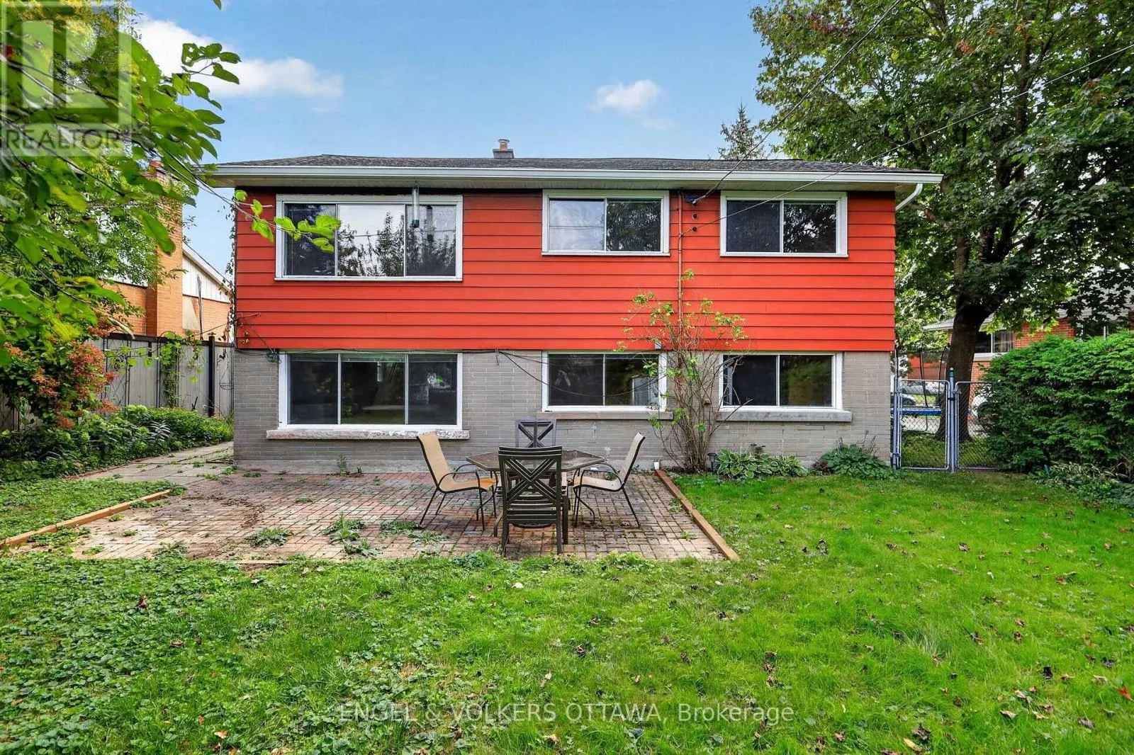1228 HENRY FARM DRIVE