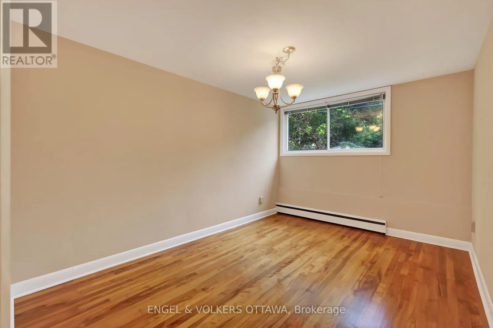 1228 HENRY FARM DRIVE