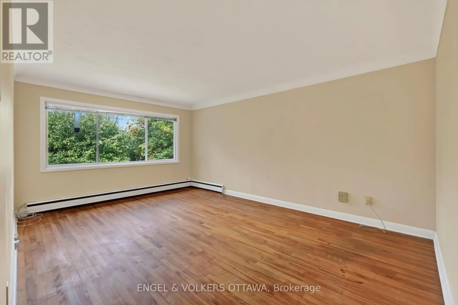 1228 HENRY FARM DRIVE