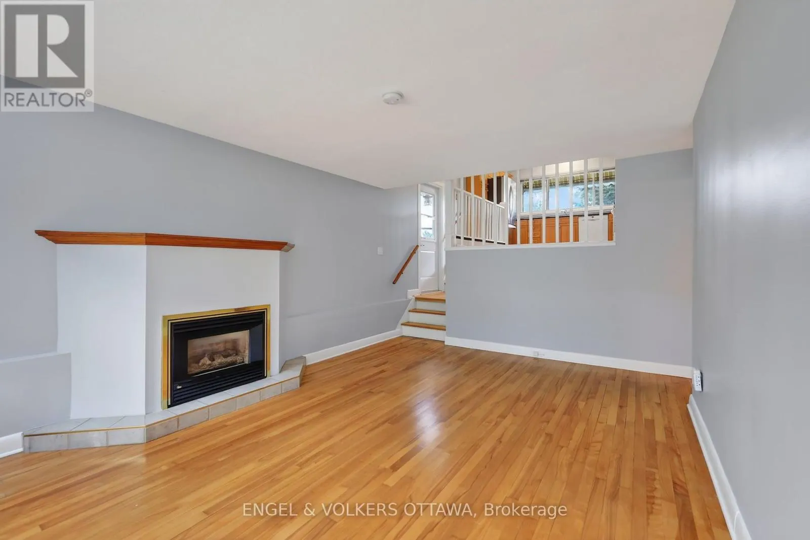 1228 HENRY FARM DRIVE