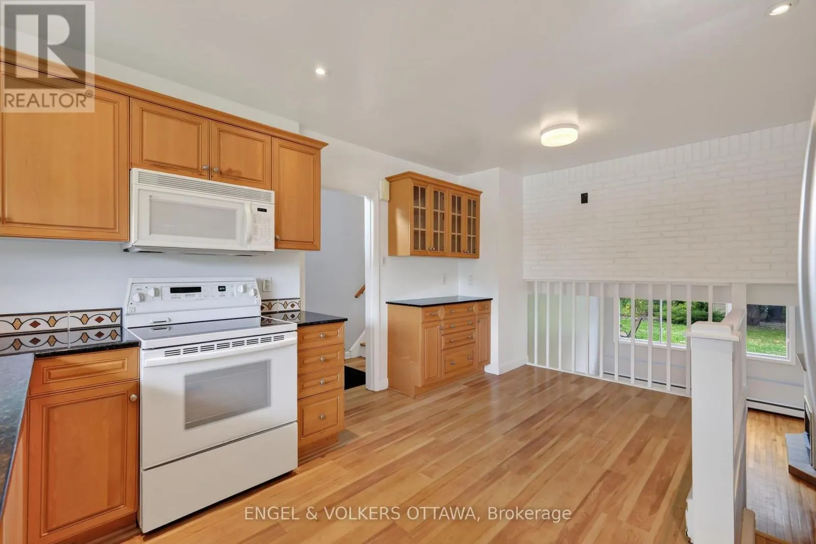 1228 HENRY FARM DRIVE