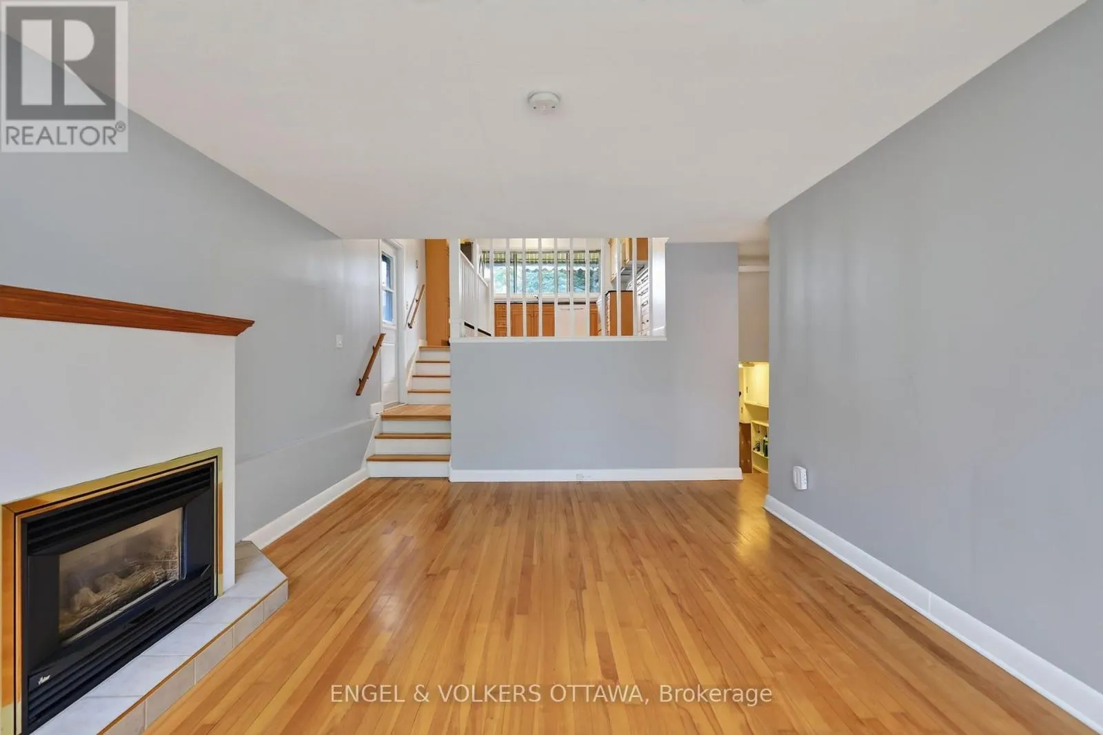 1228 HENRY FARM DRIVE