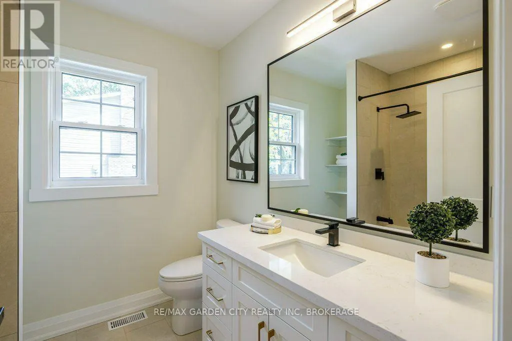 2 - 1105 HAIST STREET #2