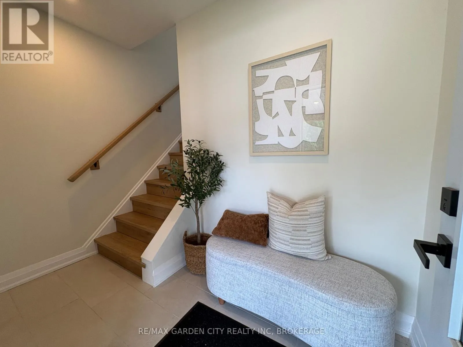 2 - 1105 HAIST STREET #2