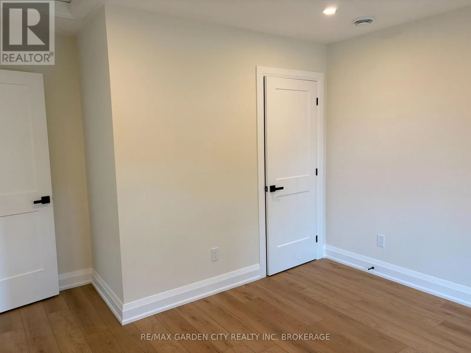 2 - 1105 HAIST STREET #2