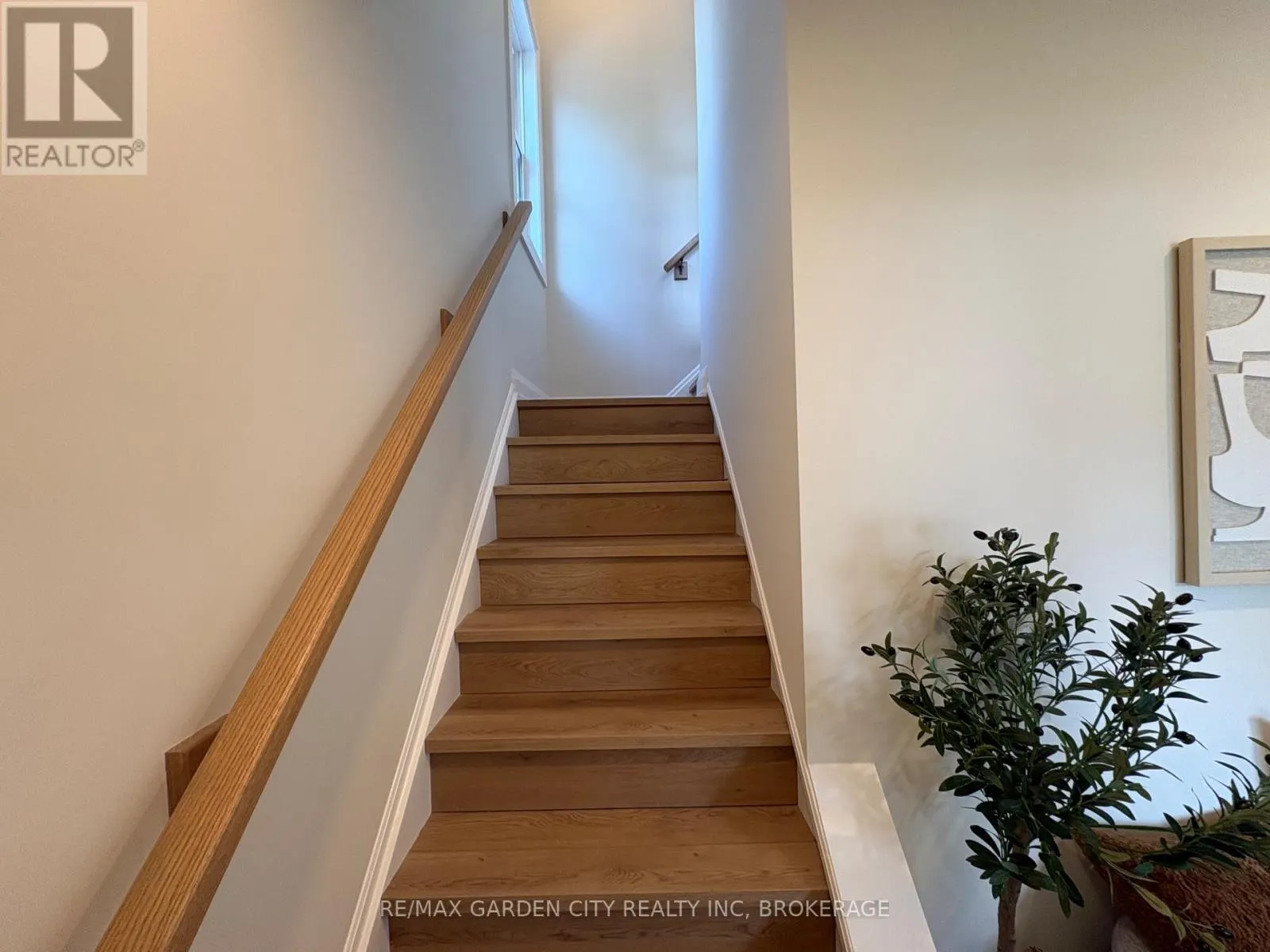 2 - 1105 HAIST STREET #2