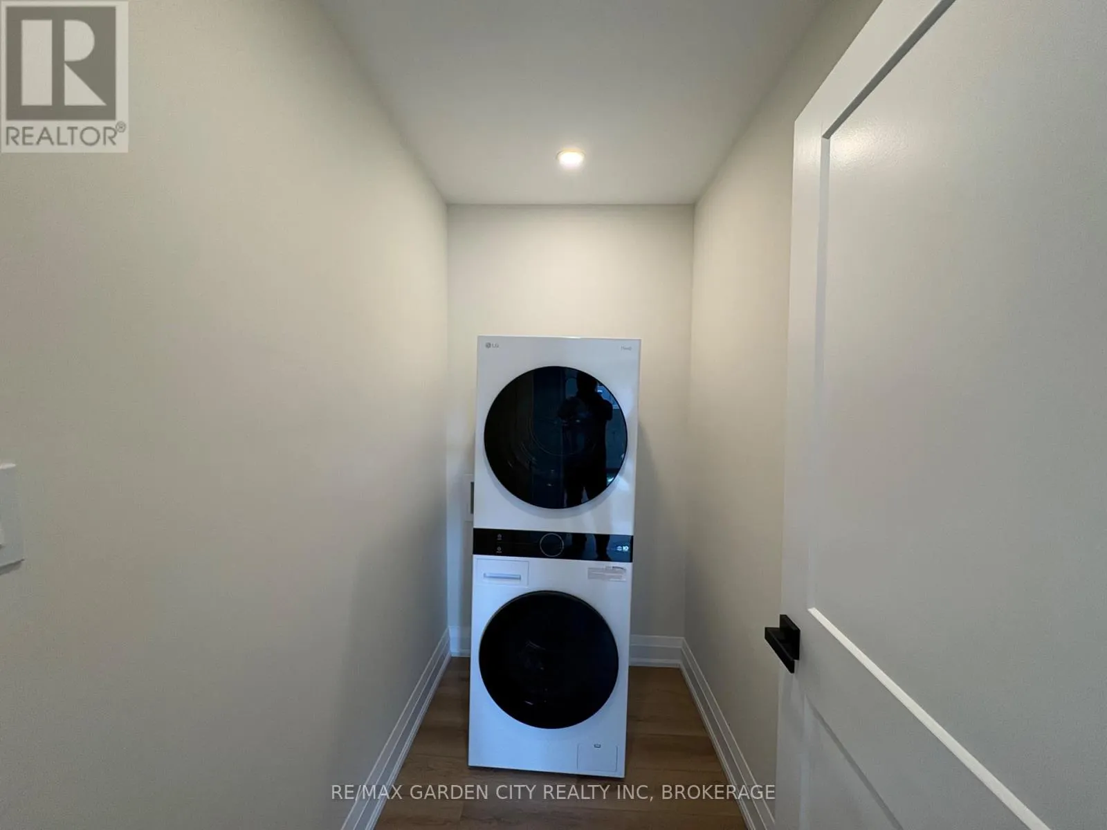 2 - 1105 HAIST STREET #2