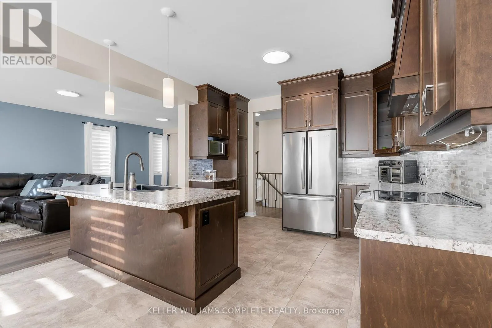 1208 HANSLER ROAD