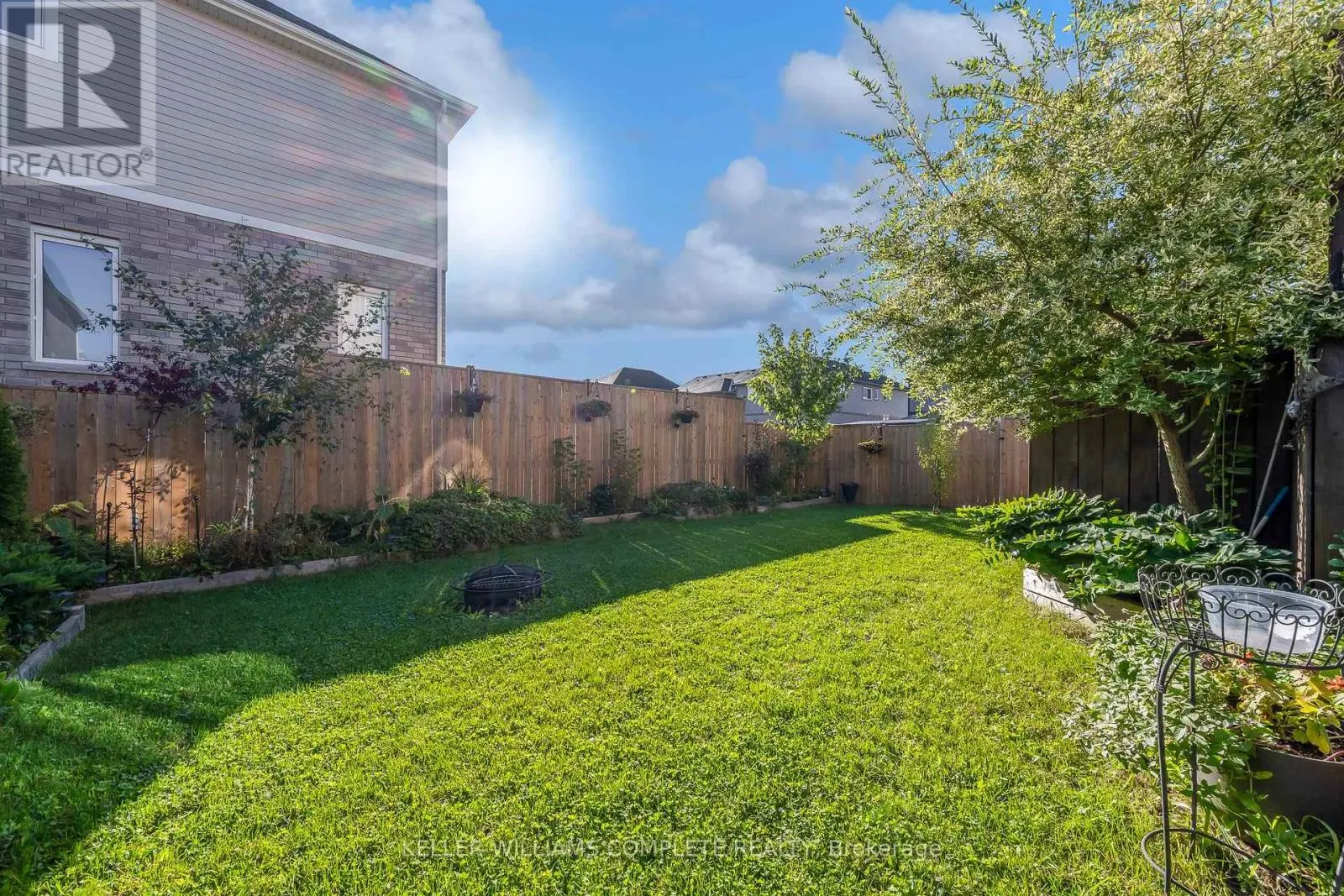 1208 HANSLER ROAD