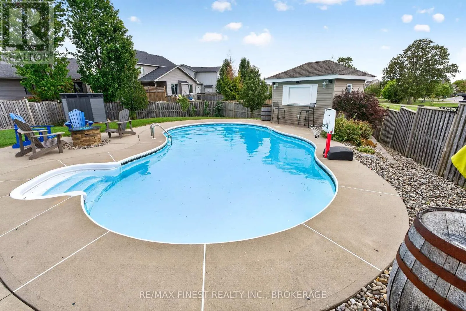 1593 PROVIDENCE CRESCENT