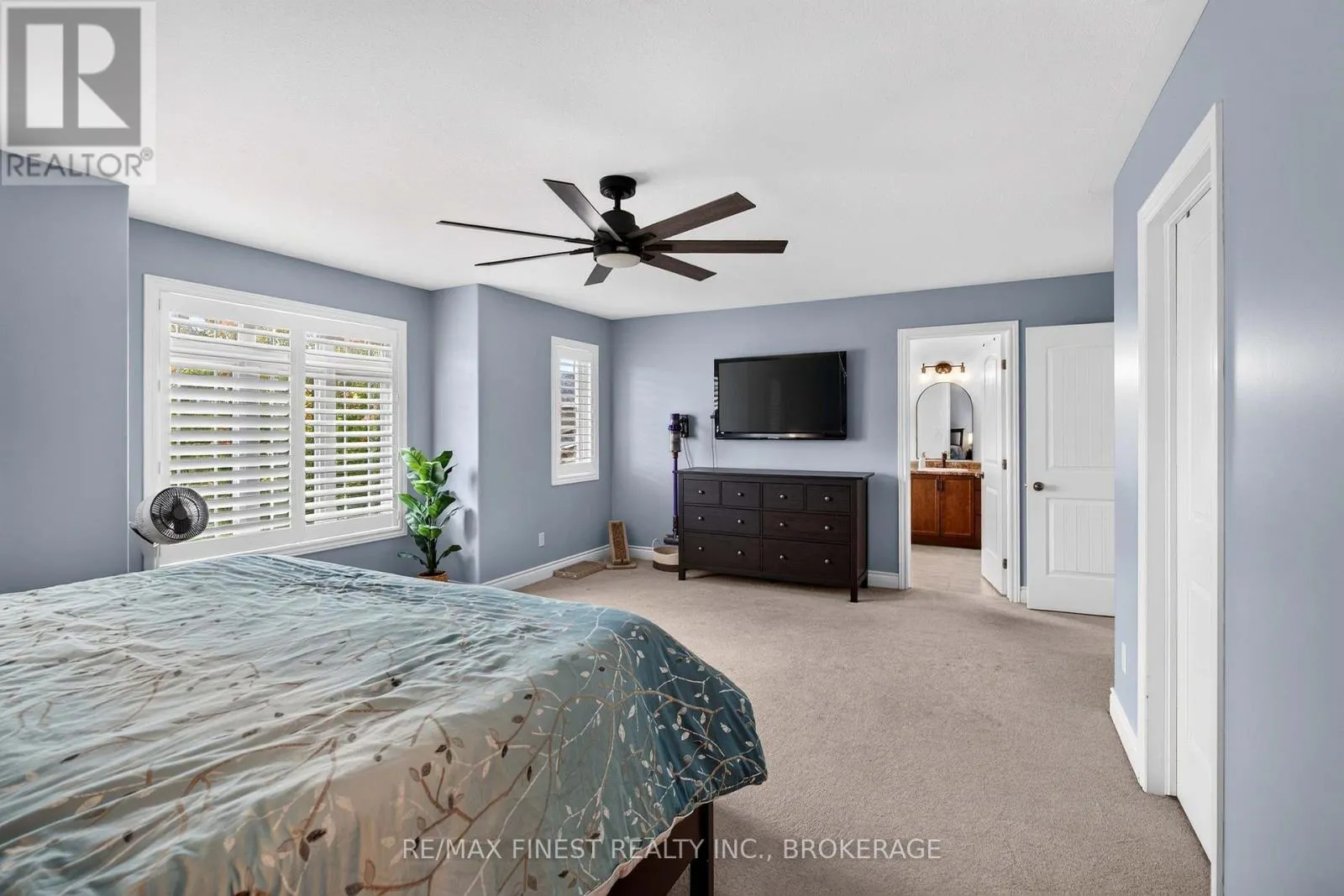 1593 PROVIDENCE CRESCENT