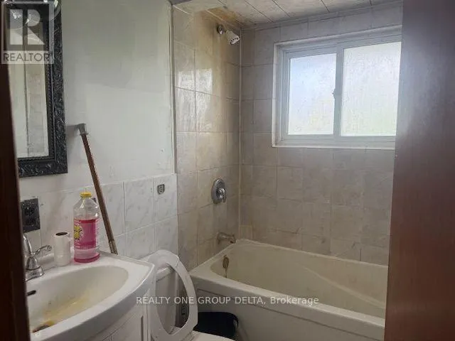 7121 WELLINGTON RD 124 ROAD S